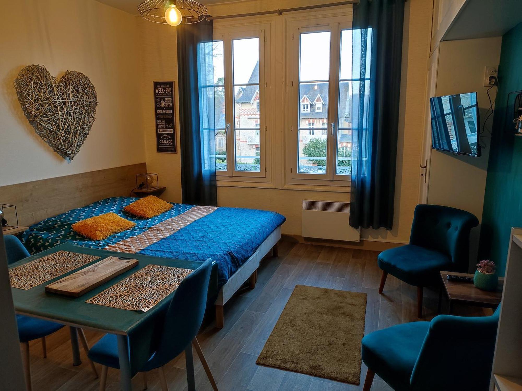 Studio 10, Tres Bien Place, Parking Wifi Gratuit Bagnoles de l'Orne Normandie Esterno foto